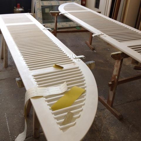 Zwei Fensterläden nach Maß aus der Tischlerei Hecker